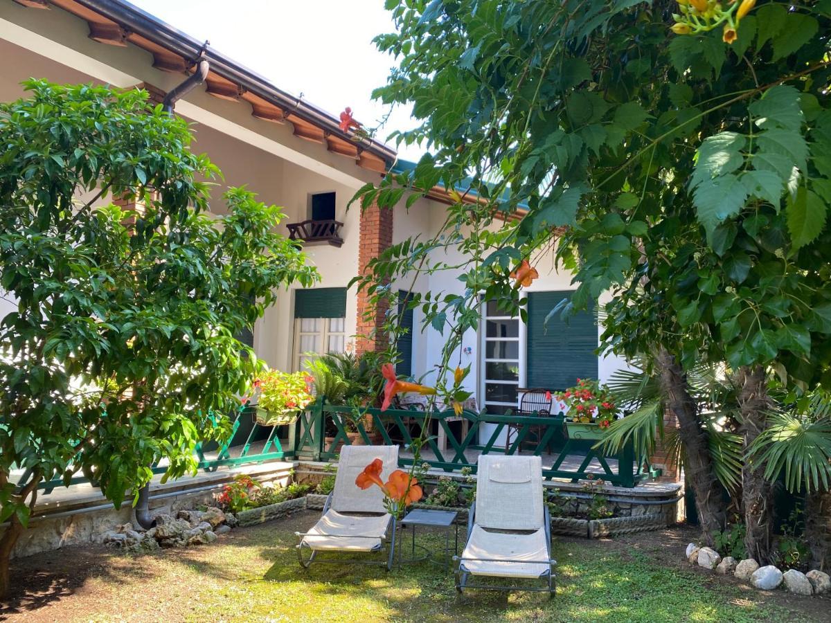Casa Vacanze Gabbianella Villa Con Giardino Lungolago Maderno Toscolano-Maderno Exterior foto