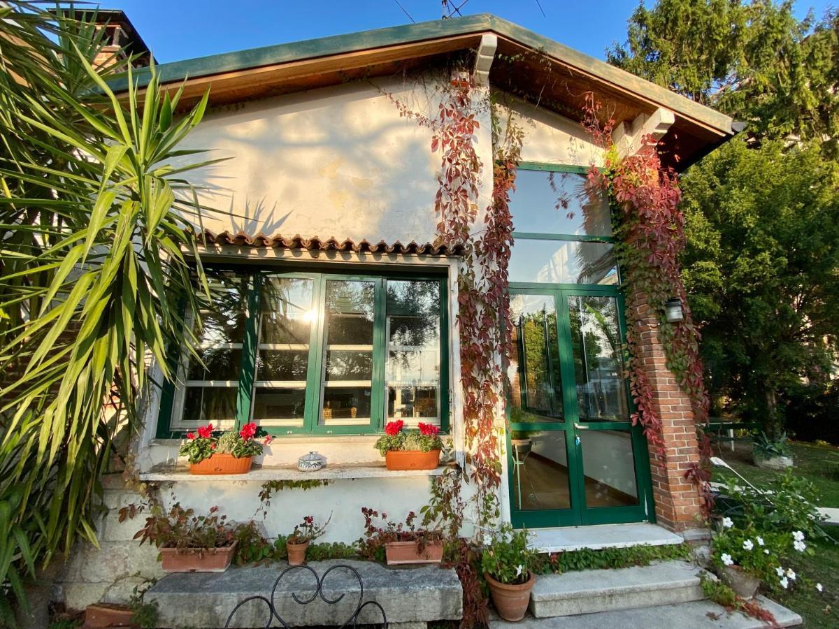 Casa Vacanze Gabbianella Villa Con Giardino Lungolago Maderno Toscolano-Maderno Exterior foto