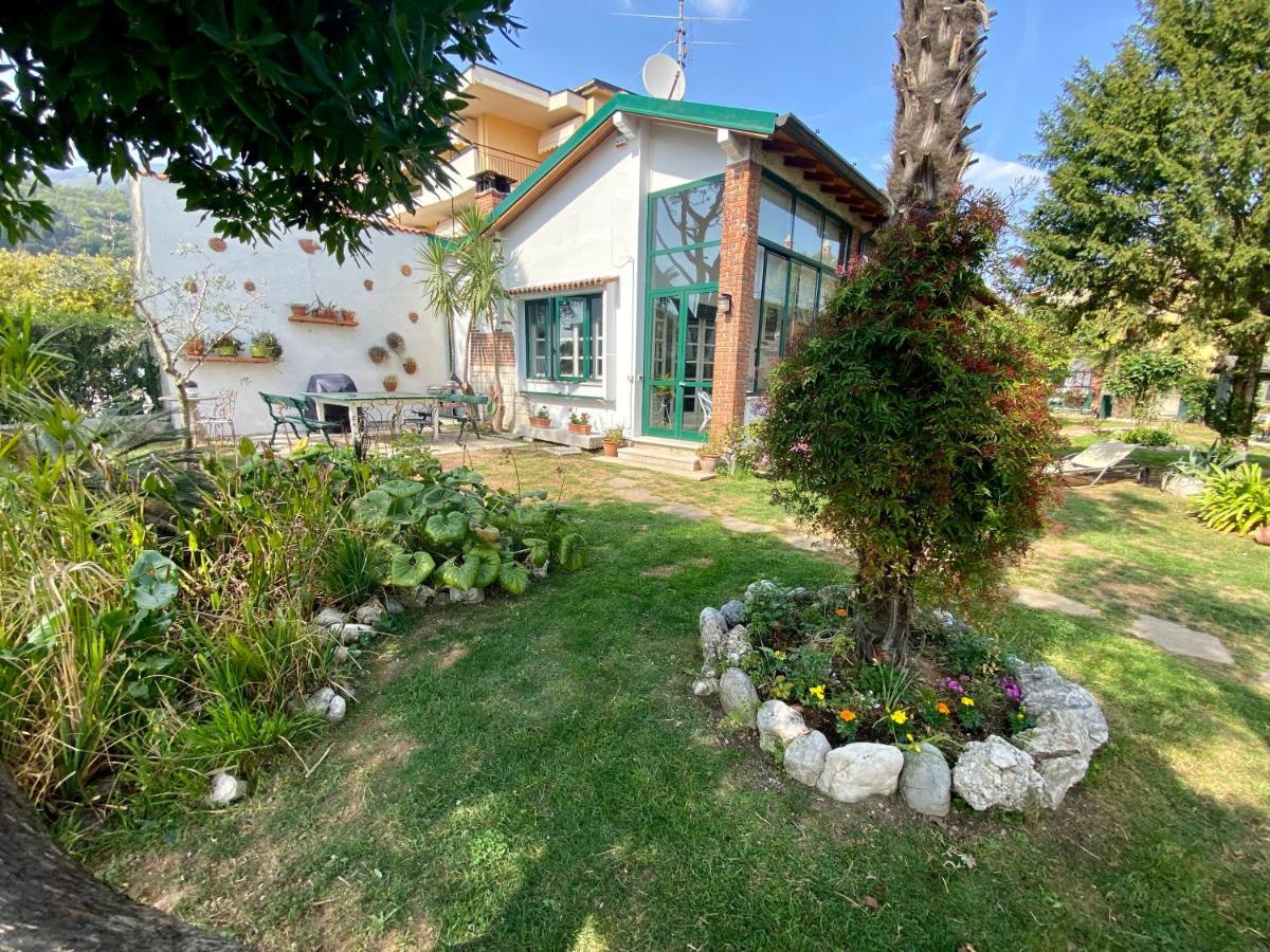 Casa Vacanze Gabbianella Villa Con Giardino Lungolago Maderno Toscolano-Maderno Exterior foto